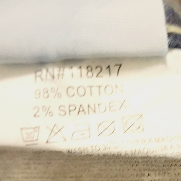 Distressed flare jeans - Picture 5 of 6